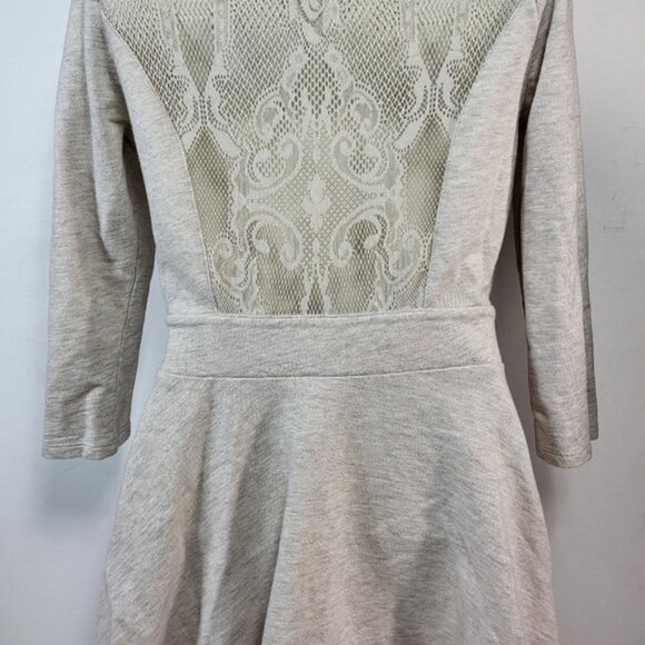Guess Cream Dress With Open Lace Back - Picture 5 of 11